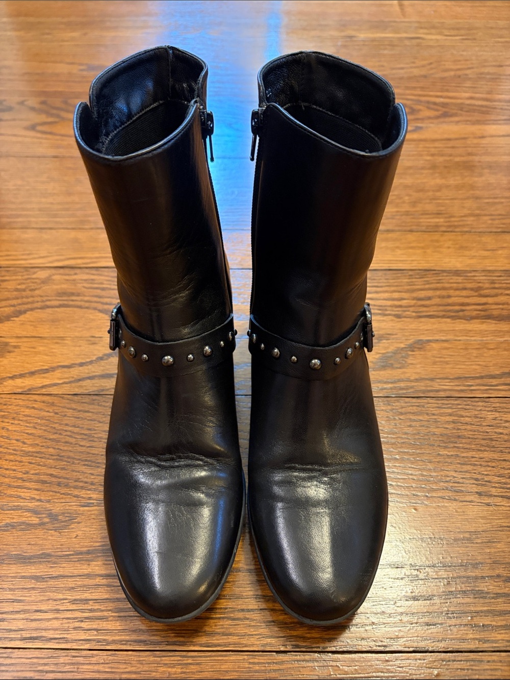 Black leather ankle boots with belted metal stud strap 8 Narrow